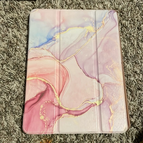 iPad Case - Picture 1 of 2